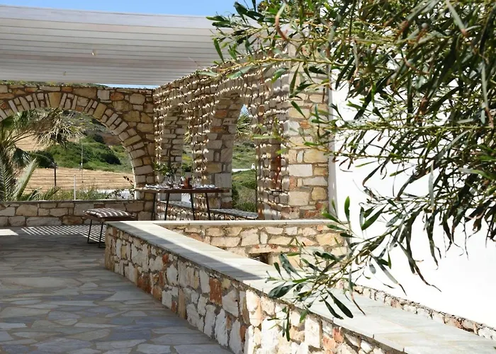 Executive Paros Avra 3 Bedrooms Sea View & Outdoor Jacuzzi *