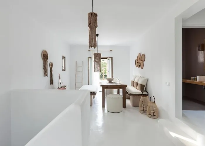 Executive Paros Avra 3 Bedrooms Sea View & Outdoor Jacuzzi Villa *