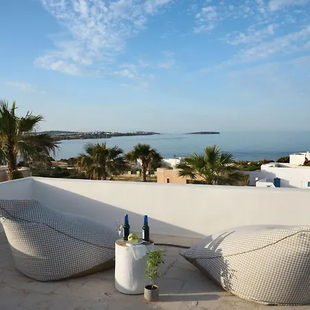 Executive Paros Avra 3 Bedrooms Sea View & Outdoor Jacuzzi * Ambelas