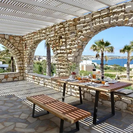 Executive Paros Avra 3 Bedrooms Sea View & Outdoor Jacuzzi * Ambelas