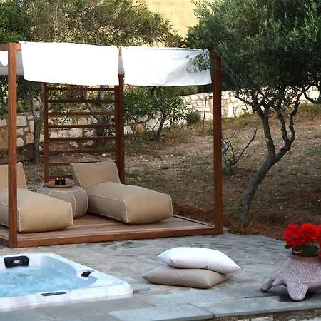 Executive Paros Avra 3 Bedrooms Sea View & Outdoor Jacuzzi Villa